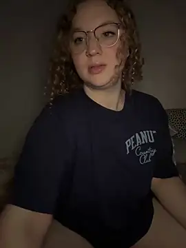 EmmieRae online show from September 2025 04:57:01 AM