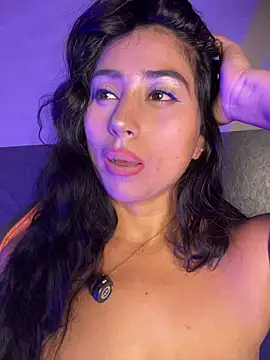 Valentinne z online show from May 2026 01:10:02 AM