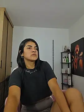 Hannah-grace online show from May 2026 01:29:01 PM