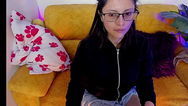 Kyomi chang online show from April 2026 12:30:01 PM
