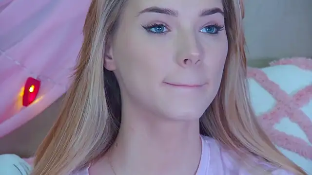 GentleRossi online show from February 2025 07:27:02 PM