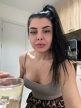 Snapshot of Scarlett-Dream chatting on January 2025 11:15:02 AM Scarlett-Dream online show from January 2025 11:15:02 AM