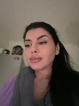 Snapshot of Scarlett-Dream chatting on March 2025 02:59:02 PM Scarlett-Dream online show from March 2025 02:59:02 PM