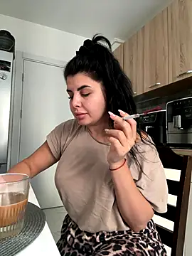 Snapshot of Scarlett-Dream chatting on September 2025 05:42:01 AM Scarlett-Dream online show from September 2025 05:42:01 AM