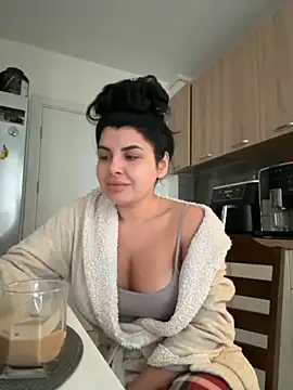 Snapshot of Scarlett-Dream chatting on September 2025 05:11:02 AM Scarlett-Dream online show from September 2025 05:11:02 AM