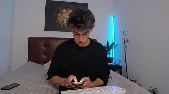 DanielCrush1 online show from March 2025 04:23:02 PM