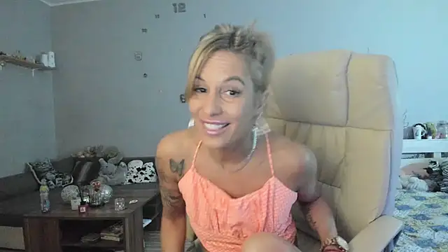 Snapshot of Orchideaxx chatting on March 2025 01:58:01 AM Orchideaxx online show from March 2025 01:58:01 AM