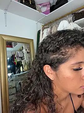 Snapshot of stormyy_ chatting on March 2025 07:49:02 PM stormyy online show from March 2025 07:49:02 PM