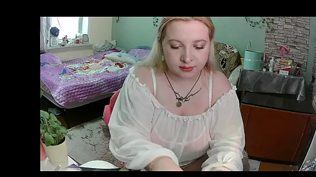 caramel maria online show from October 2025 06:52:02 AM