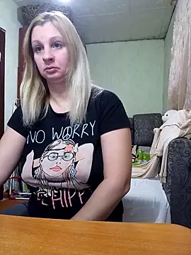 BustyBlond online show from November 2025 05:47:02 PM
