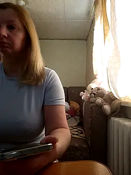 BustyBlond online show from April 2026 04:26:01 AM