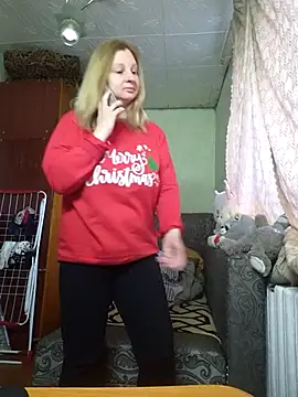 BustyBlond online show from April 2026 04:42:02 PM