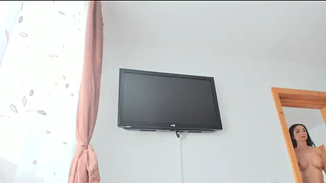 Snapshot of wildalissa chatting on January 2025 07:18:01 PM wildalissa online show from January 2025 07:18:01 PM