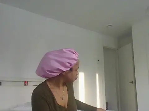 RuggyRackz online show from December 2024 07:45:02 PM