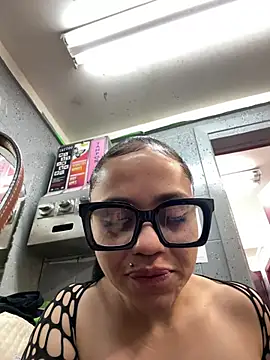 RuggyRackz online show from March 2025 07:28:02 PM