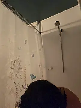 RuggyRackz online show from November 2025 10:33:02 PM