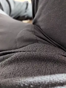 Elixire1 online show from November 2025 04:41:02 PM