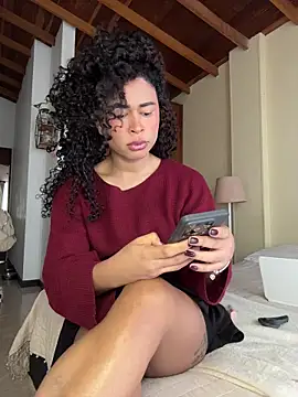 Snapshot of GabriSaenz chatting on February 2026 01:54:01 PM GabriSaenz online show from February 2026 01:54:01 PM