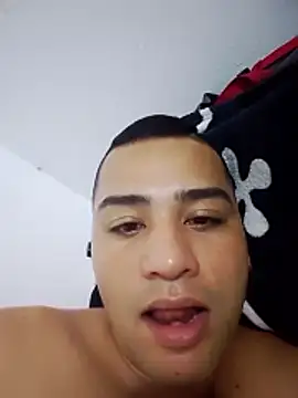 EISONREINA11 online show from January 2026 03:41:01 AM