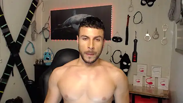 bayronfit online show from May 2026 10:27:01 PM