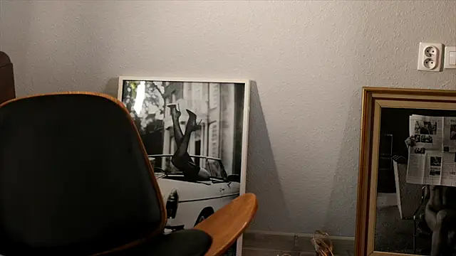 Special    online show from December 2024 08:14:02 PM