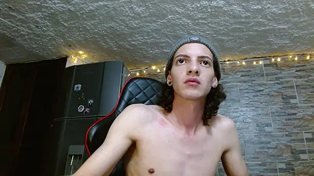 Snapshot of omar_alurba chatting on September 2025 02:27:01 AM omar alurba online show from September 2025 02:27:01 AM