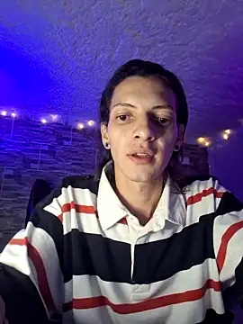 Snapshot of omar_alurba chatting on October 2025 11:10:02 PM omar alurba online show from October 2025 11:10:02 PM