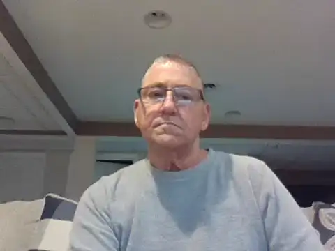 Snapshot of takeitall101 chatting on January 2025 06:14:02 AM takeitall101 online show from January 2025 06:14:02 AM