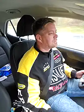 Snapshot of Trucker_Hunter chatting on December 2024 12:27:01 PM Trucker Hunter online show from December 2024 12:27:01 PM