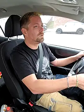 Snapshot of Trucker_Hunter chatting on January 2025 12:15:01 PM Trucker Hunter online show from January 2025 12:15:01 PM