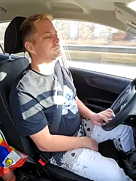 Snapshot of Trucker_Hunter chatting on January 2025 12:06:02 PM Trucker Hunter online show from January 2025 12:06:02 PM