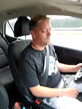 Snapshot of Trucker_Hunter chatting on January 2025 03:10:02 PM Trucker Hunter online show from January 2025 03:10:02 PM