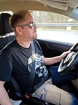 Snapshot of Trucker_Hunter chatting on March 2025 03:45:02 PM Trucker Hunter online show from March 2025 03:45:02 PM