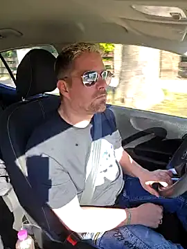 Snapshot of Trucker_Hunter chatting on March 2025 09:12:02 AM Trucker Hunter online show from March 2025 09:12:02 AM