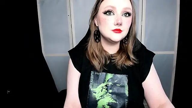 Snapshot of YourDyingBride chatting on December 2025 09:20:02 PM YourDyingBride online show from December 2025 09:20:02 PM