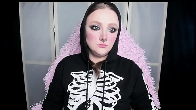 Snapshot of YourDyingBride chatting on March 2026 09:21:01 PM YourDyingBride online show from March 2026 09:21:01 PM