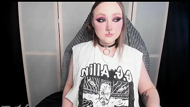 Snapshot of YourDyingBride chatting on April 2026 09:15:01 PM YourDyingBride online show from April 2026 09:15:01 PM