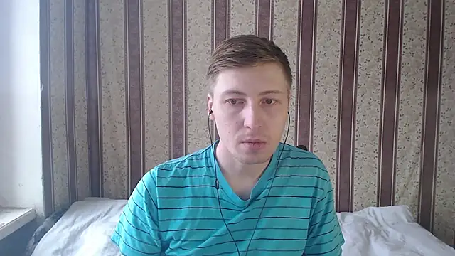 Snapshot of darienlarge chatting on March 2025 07:59:01 AM darienlarge online show from March 2025 07:59:01 AM