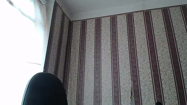 Snapshot of darienlarge chatting on March 2025 12:56:02 PM darienlarge online show from March 2025 12:56:02 PM