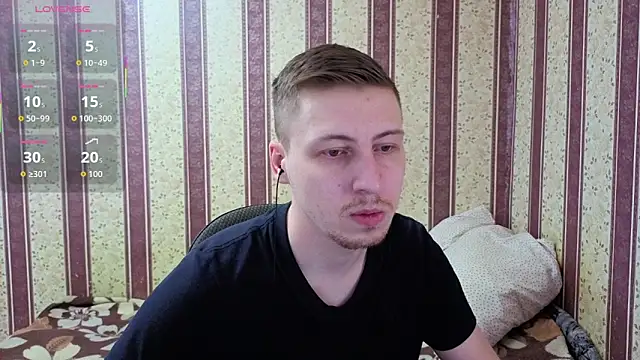 Snapshot of darienlarge chatting on January 2026 09:23:02 AM darienlarge online show from January 2026 09:23:02 AM