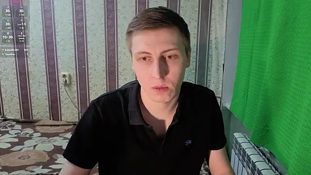 Snapshot of darienlarge chatting on February 2026 07:54:01 PM darienlarge online show from February 2026 07:54:01 PM