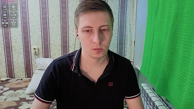 Snapshot of darienlarge chatting on February 2026 07:04:02 AM darienlarge online show from February 2026 07:04:02 AM