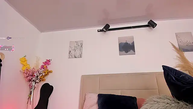 Snapshot of Alexandra_ra chatting on January 2025 03:40:02 AM Alexandra ra online show from January 2025 03:40:02 AM