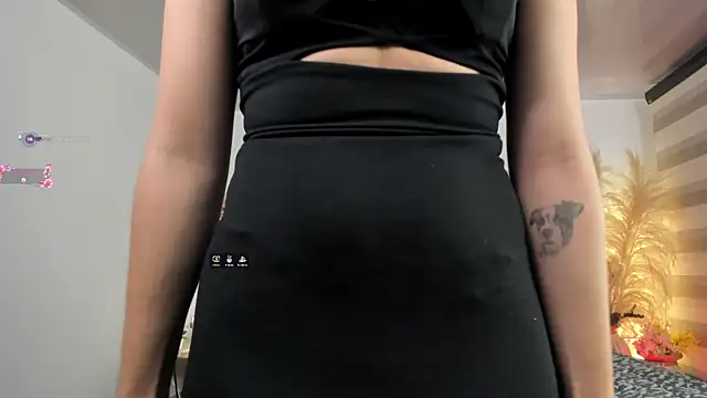 Snapshot of Alexandra_ra chatting on January 2025 09:41:02 AM Alexandra ra online show from January 2025 09:41:02 AM