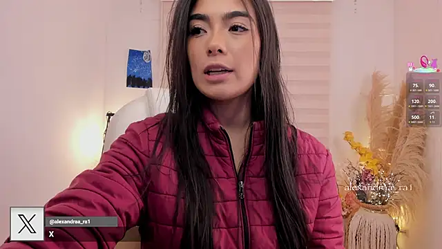 Snapshot of Alexandra_ra chatting on December 2025 11:31:02 PM Alexandra ra online show from December 2025 11:31:02 PM