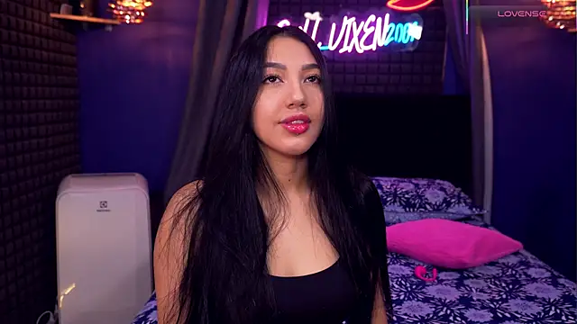 Snapshot of bull_vixen2001 chatting on December 2025 10:22:02 AM bull vixen2001 online show from December 2025 10:22:02 AM