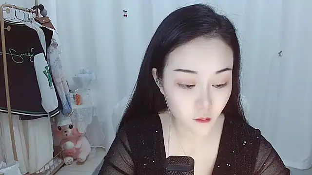 Angel-C online show from December 2025 01:33:01 AM