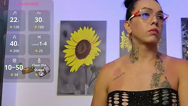 Snapshot of KataLehlla chatting on April 2026 04:04:01 PM KataLehlla online show from April 2026 04:04:01 PM