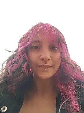 Snapshot of _Laary chatting on February 2026 10:39:02 PM Laary online show from February 2026 10:39:02 PM