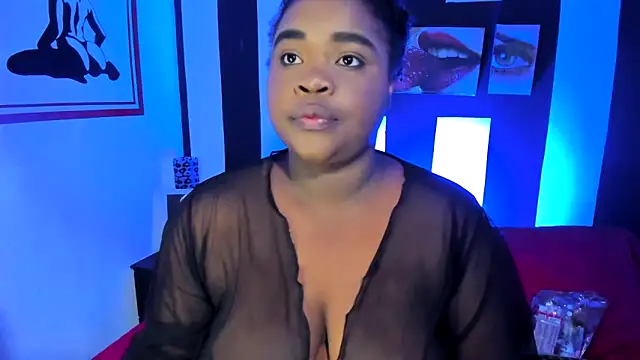 Snapshot of YeminaLeman chatting on February 2025 09:32:01 AM YeminaLeman online show from February 2025 09:32:01 AM